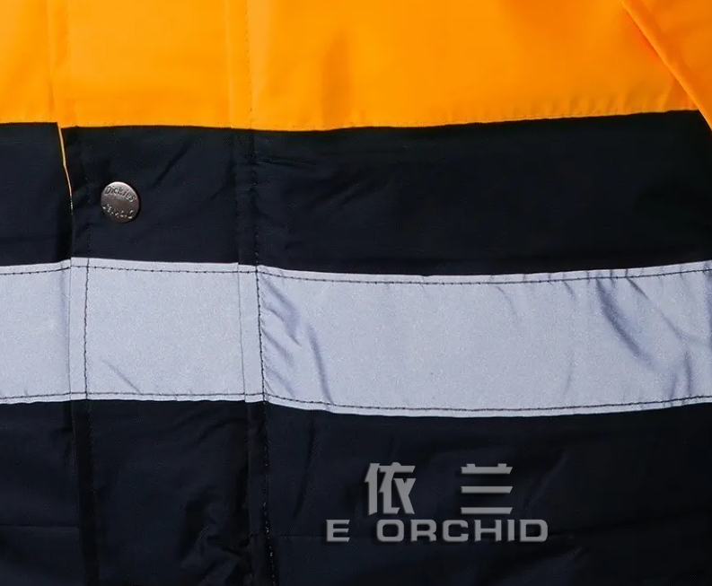 環(huán)衛(wèi)工作服上衣細(xì)節(jié)圖展示