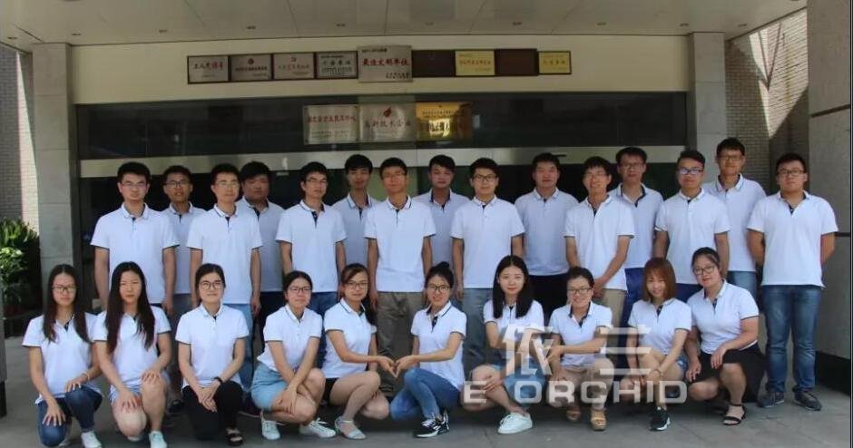 中國(guó)航天工作服定制集體照